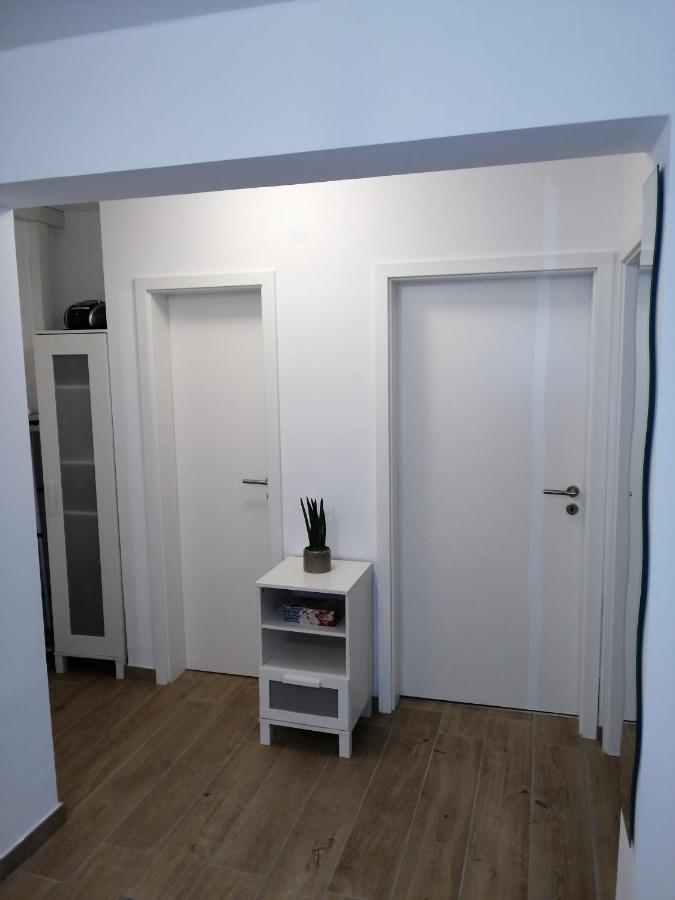 Ebenerdige Ferienwohnung Mit Grosser Terrasse In Der Naehe Des Waldes, Zum Wohlfuehlen Schoneck Exteriér fotografie